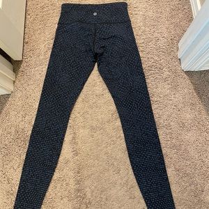 Lululemon Wunder Under leggings